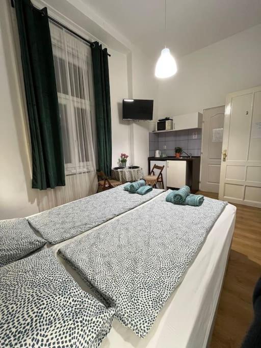 12# Sunflower Cozy Apartment Budapest Esterno foto