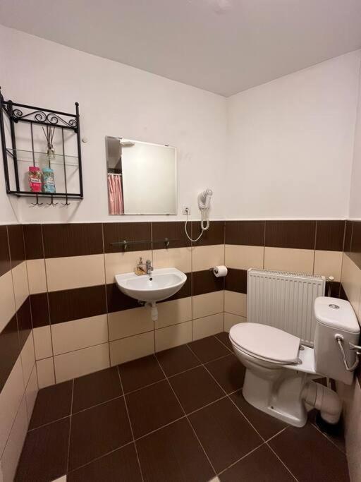 12# Sunflower Cozy Apartment Budapest Esterno foto
