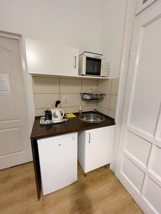12# Sunflower Cozy Apartment Budapest Esterno foto